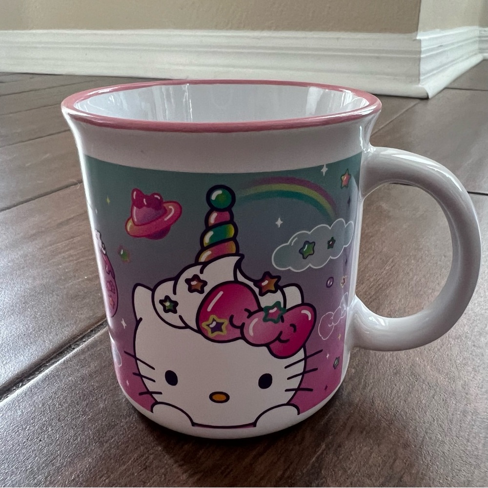Hello Kitty Sanrio Ceramic Mug by Galerie